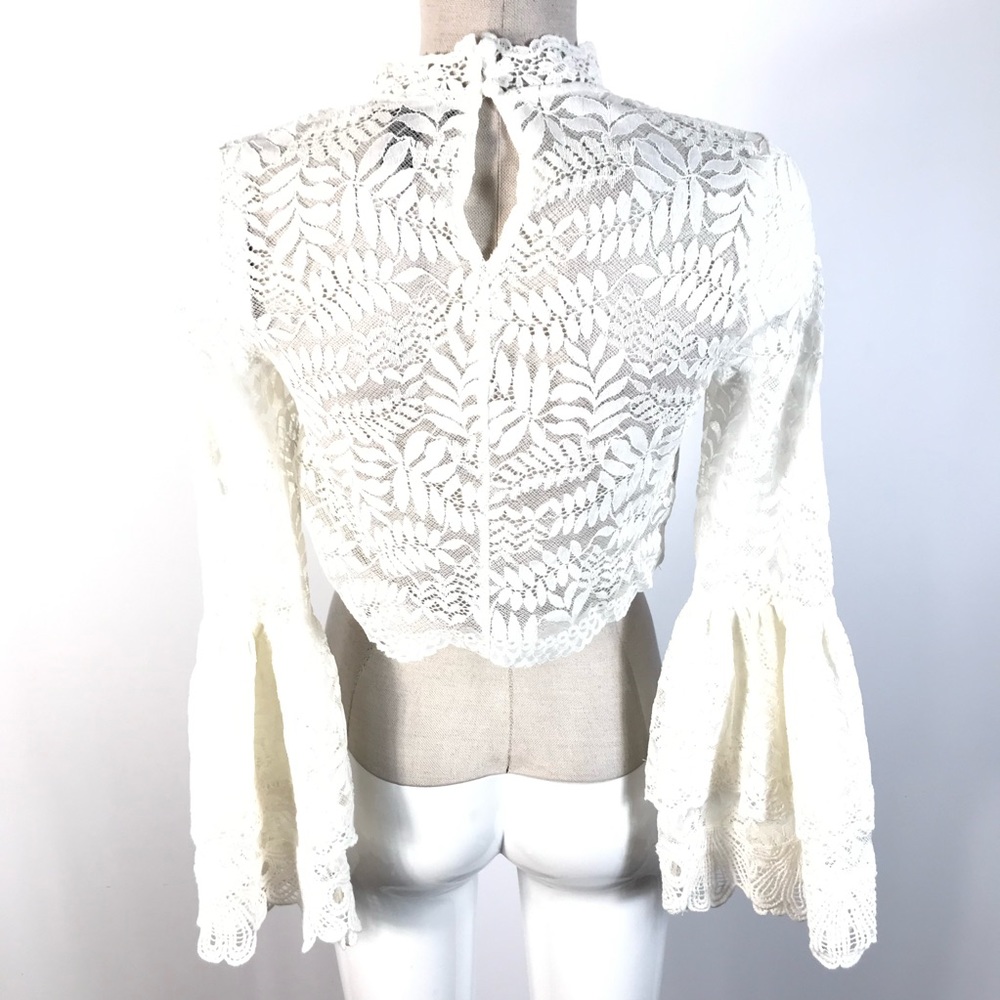 Forever 21 lace bell sleeve top cropped - Picture 2 of 8